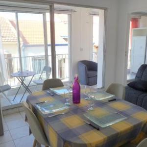 Sol-y-Days Vidourle rive droite quartier calme 100m des plages et proche centre-ville