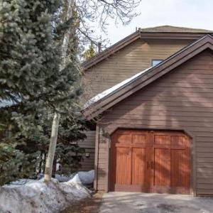 Village Point Getaway Townhome: Great Location w/ Private Hot Tub
