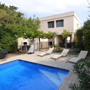 Villa T6 10 couchages front de mer piscine Saint Pierre la Mer