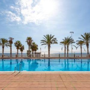50 mts beach with sea views pool