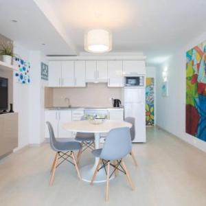 Delicious Los CristianosAchacay2bdr 2bathr Beach close wifi free