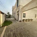 Contemporary Semi Villa Apartment with Private Entrance in Khalda Amman 