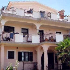 Apartments with a parking space Malinska Krk - 19269