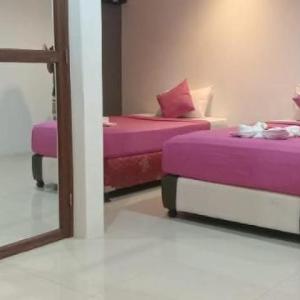 EXPRESS O 91581 Starla Spa & Home Stay