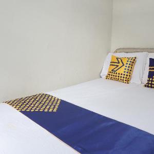 OYO LIFE 91551 Gwen Syariah Homestay