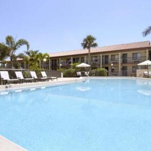 Super 8 by Wyndham Riviera Beach West Palm Beach