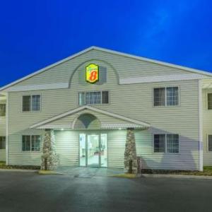 Hamilton Hotels Deals At The 1 Hotel In Mt Super 8 Hamilton