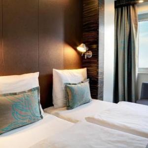 Hotels near Kia Metropol Arena Nuremberg - Motel One Nürnberg-City