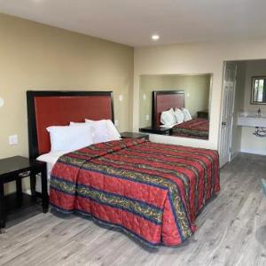 Royale Inn Motel