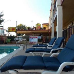 Santa Cruz Hotels Deals at the 1 Hotel in Santa Cruz CA