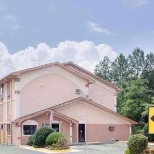 Super 8 by Wyndham Warner Robins