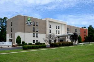 Holiday Inn Express Hotel & Suites Research Triangle Park, an IHG Hotel, Durham