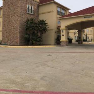 Americas Best Value Inn & Suites Gun Barrel City