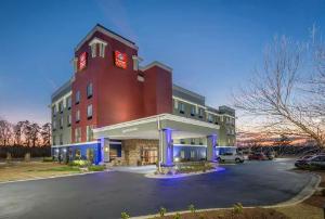 Comfort Suites Wilson, Wilson