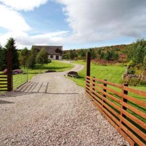 Eilean Donan Castle Hotels - Binnilidh Mhor B&B