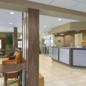 Microtel Inn & Suites By Wyndham Minot