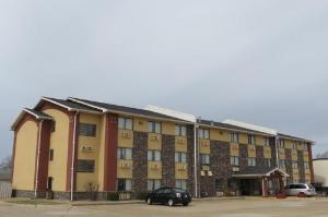Super 8 by Wyndham Evansville East, Evansville