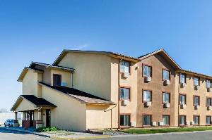 Super 8 by Wyndham Flint Township Miller Rd/Bishop Airport, Flint