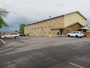 Super 8 by Wyndham Columbus, Columbus