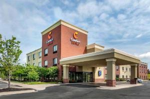 Comfort Suites Speedway - Kansas City, Kansas City