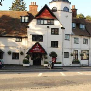 Farnham Maltings Hotels - The Devil's Punchbowl Hotel