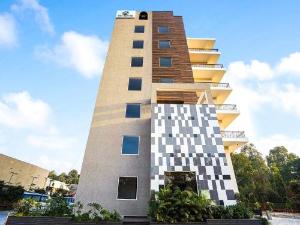 Townhouse OAK The Zenith - A Boutique Hotel By Hot Millions, Mohali