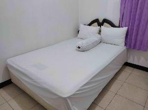Joglo Wediombo Cottage & Resto RedPartner, Pacitan