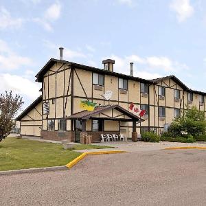 Super 8 by Wyndham Regina