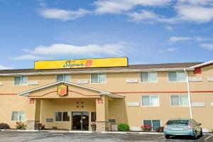 Super 8 by Wyndham Independence Kansas City, Independence