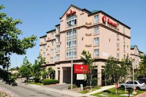 Ramada by Wyndham SeaTac Airport, Seattle
