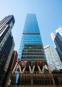 citizenM Chicago Downtown hotel near McCormick Place