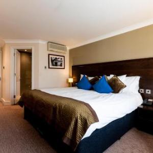 Hotels near All England Lawn Tennis Club - Rose And Crown Hotel