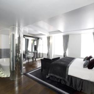 Karma Sanctum Soho Hotel