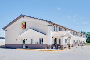 Super 8 by Wyndham Grand Forks, Grand Forks