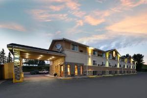 Super 8 by Wyndham Minot Airport, Minot