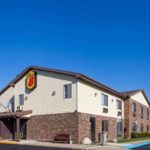 Super 8 by Wyndham Imlay City