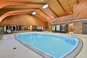 Super 8 by Wyndham Deadwood, Deadwood