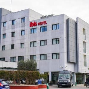 Hotels near Sala La Mirona Salt - Ibis Girona