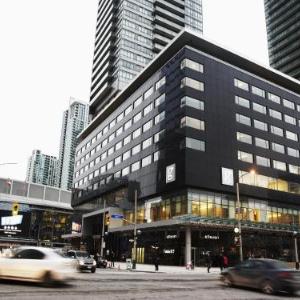 Hotels near Adelaide Hall Toronto - Hotel Le Germain Maple Leaf Square