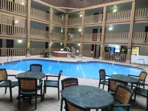 Super 8 by Wyndham Spearfish, Spearfish