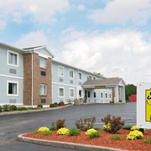 Super 8 by Wyndham Lexington Winchester Rd