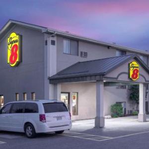 Hotels near Jackpot Junction Casino Hotel - Super 8 by Wyndham Willmar