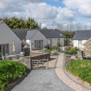 Oakwood Theme Park Narberth Hotels - Canaston Oaks