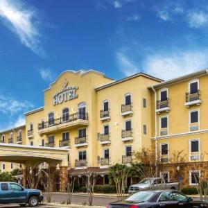 Hotels near Evangeline Downs Racetrack and Casino - Evangeline Downs Hotel Ascend Hotel Collection