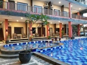 Holiday Beach Inn, Pangandaran