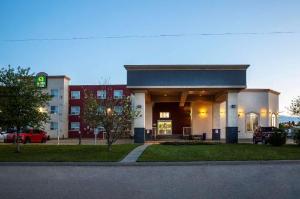 Quality Inn & Suites, Whitecourt