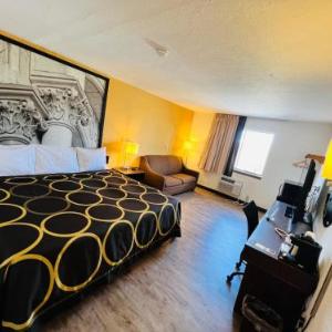 Super 8 by Wyndham Elizabethtown