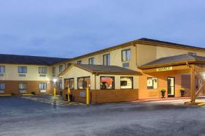 Super 8 by Wyndham Richmond, Richmond