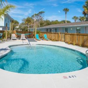 Salt Air Inn & Suites