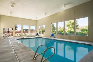 Super 8 by Wyndham Kennewick, Kennewick
